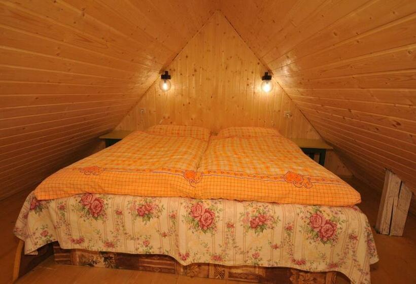 Пансион Apartmány U Maroša