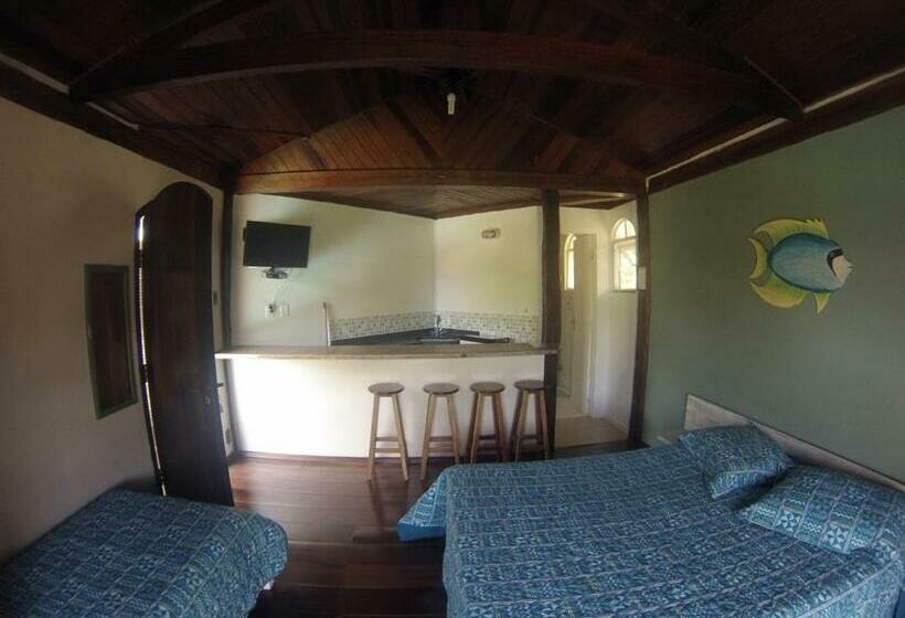 펜션 Pousada Praia Da Baleia