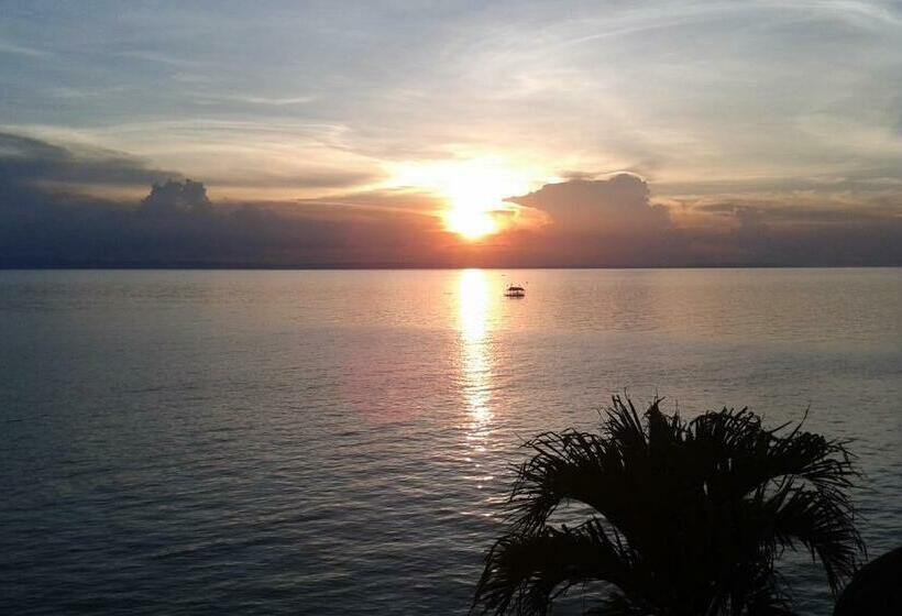 펜션 Sunset Vista Sea Front Guest House