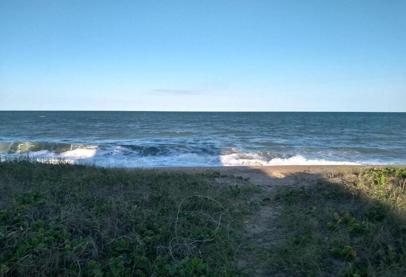 ペンション Vista Oceanica Pousada