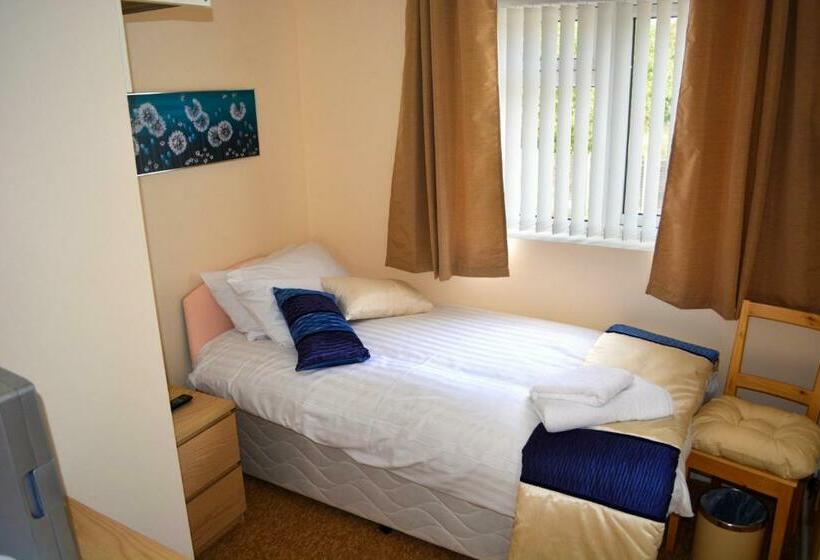 פנסיון Winston Guesthouse