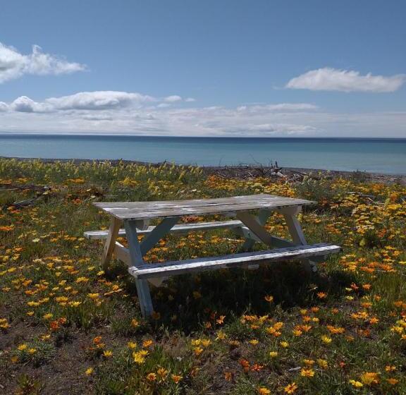Rarangi Seaview On The Beach B&b