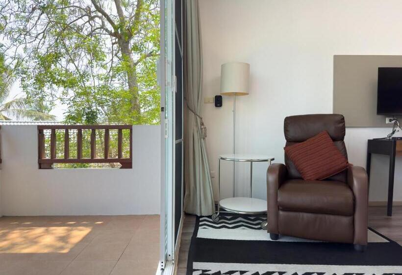 Resort Minitel By The Sea   Pranburi