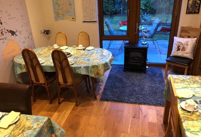 Woodview House Bed And Breakfast