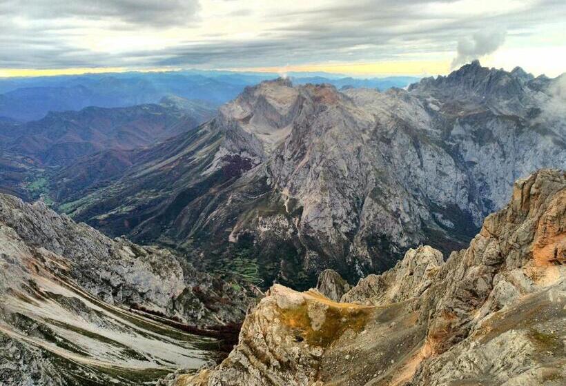 ユースホステル Refugio La Ardilla Real