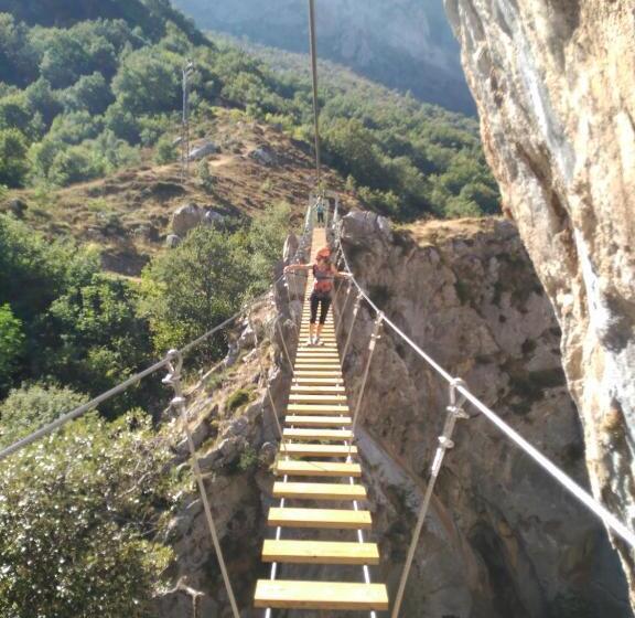 ユースホステル Refugio La Ardilla Real