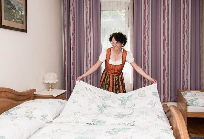 旅馆 Stanglwirt Frühstückspension