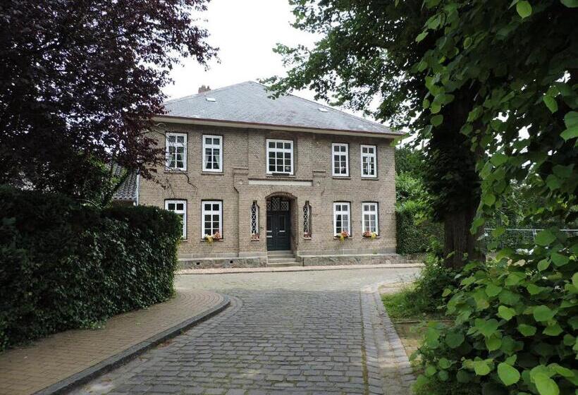 민박 Altes Pastorat