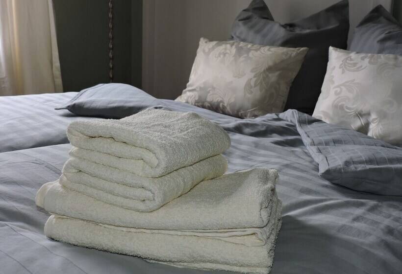 مبيت وإفطار Altes Pastorat