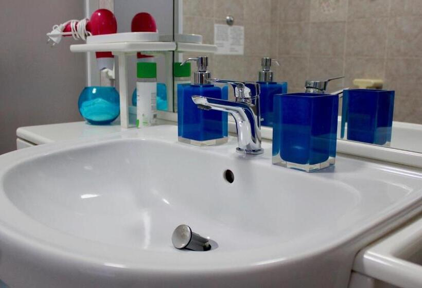 ベッドアンドブレックファースト Biancocancello