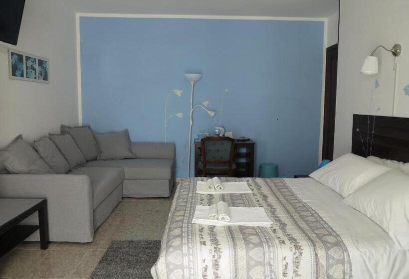 ベッドアンドブレックファースト Biancocancello