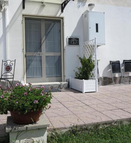 ベッドアンドブレックファースト Biancocancello