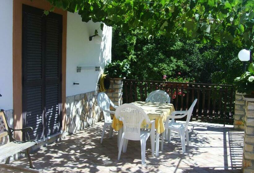Bed and Breakfast Casa Lieta