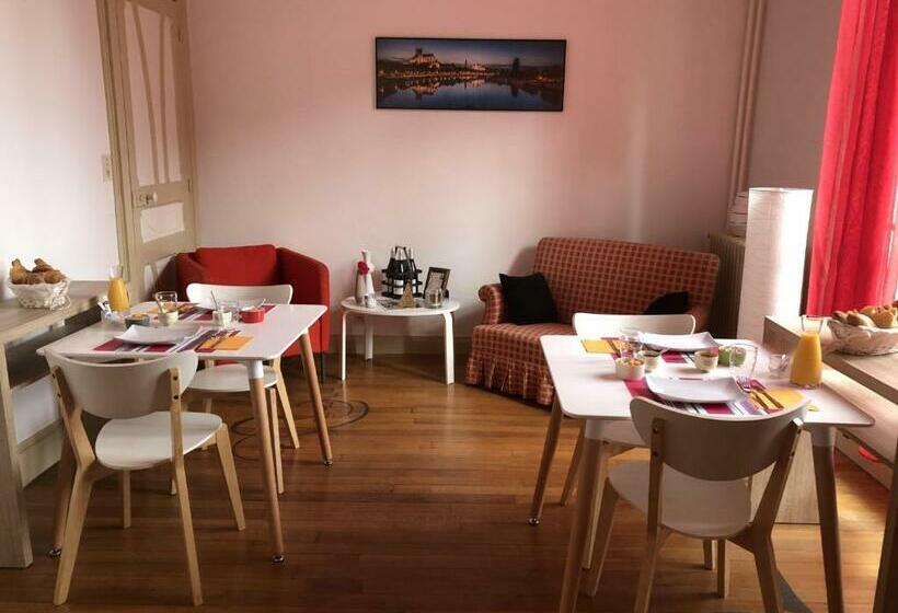 مبيت وإفطار Chambres D Hôtes Le Nid