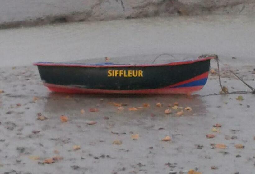 مبيت وإفطار La Sirène