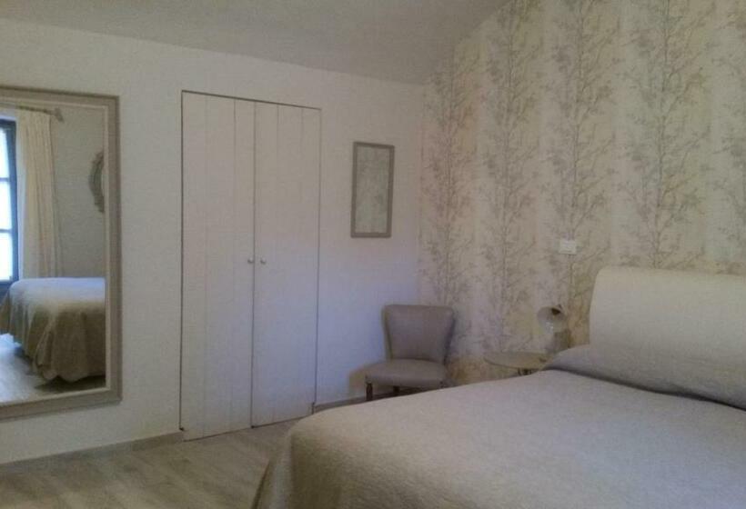 مبيت وإفطار Novecento Charming Room