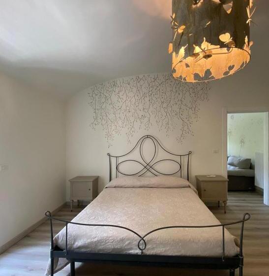 مبيت وإفطار Novecento Charming Room