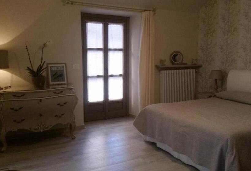 مبيت وإفطار Novecento Charming Room