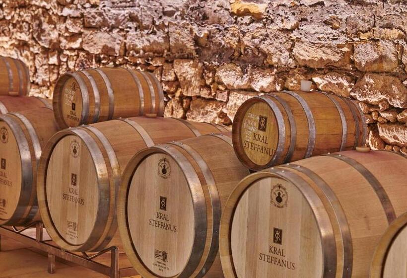 住宿加早餐  Pension Kral