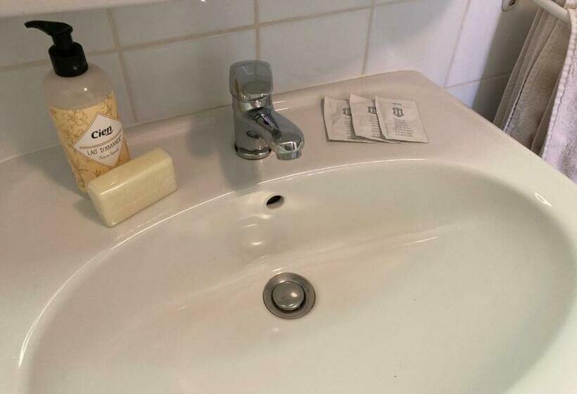 Bed and Breakfast Poppys Chambres D Hotes