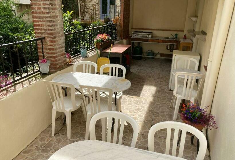 Bed and Breakfast Poppys Chambres D Hotes