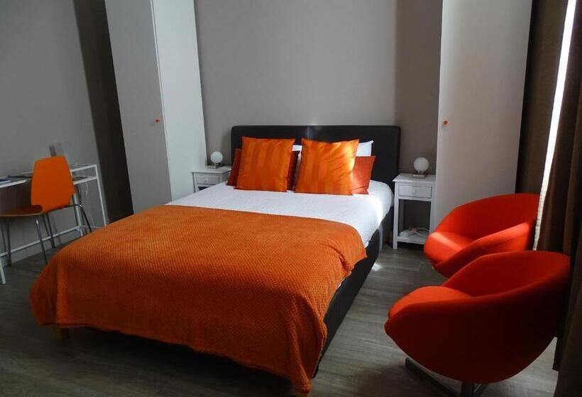 مبيت وإفطار Suite 11