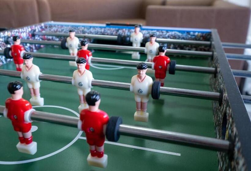 Blue Label Apart House