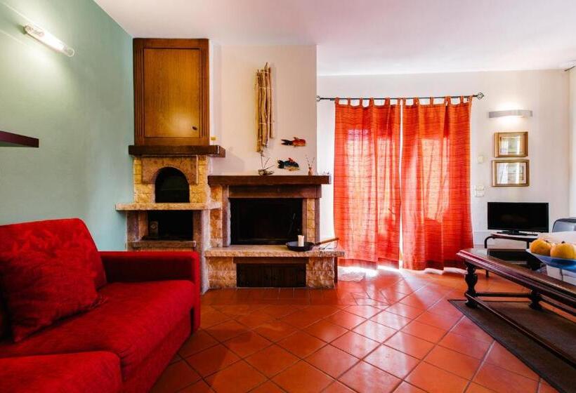 هتل Agriturismo Casa Andreina