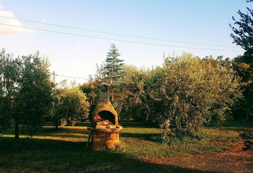 هتل Agriturismo Casa Andreina