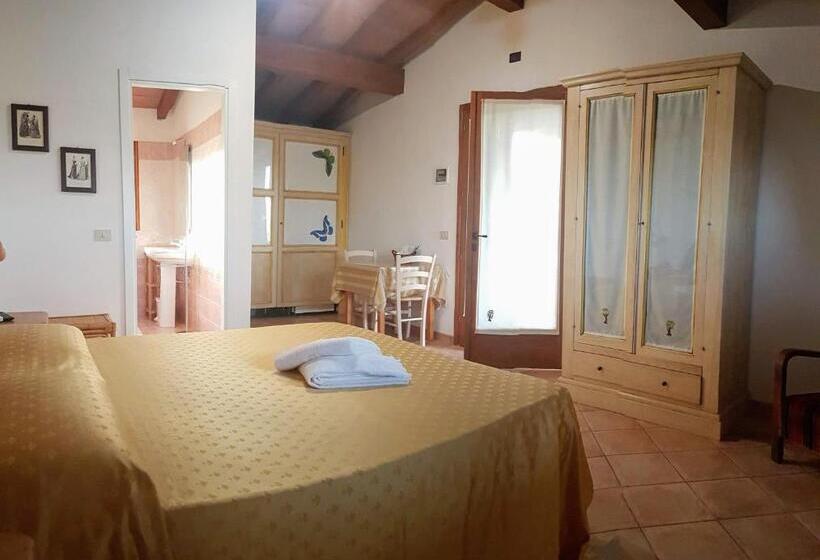 هتل Agriturismo Casa Andreina