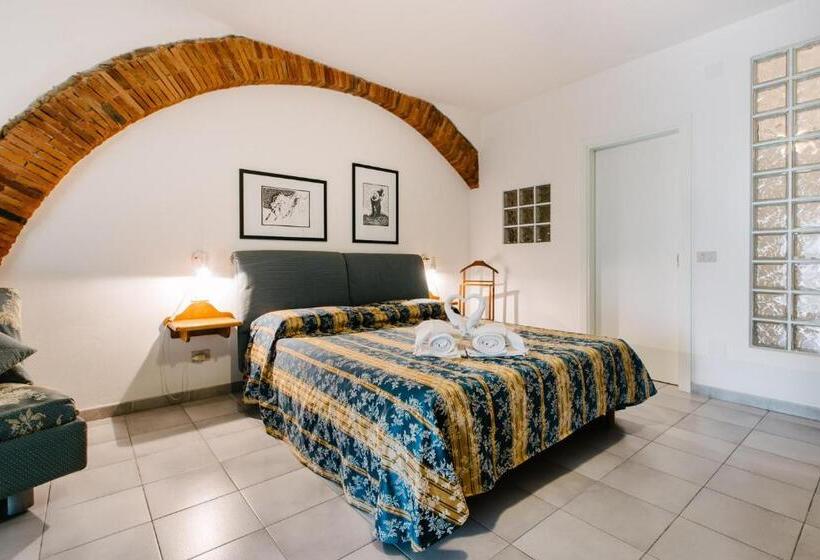 هتل Agriturismo Casa Andreina