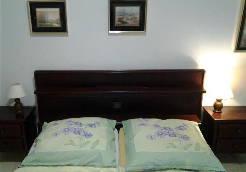 Отель Casa Rural Finca Las Dulces