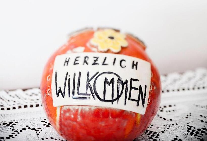 בית מלון כפרי Hölzlhof