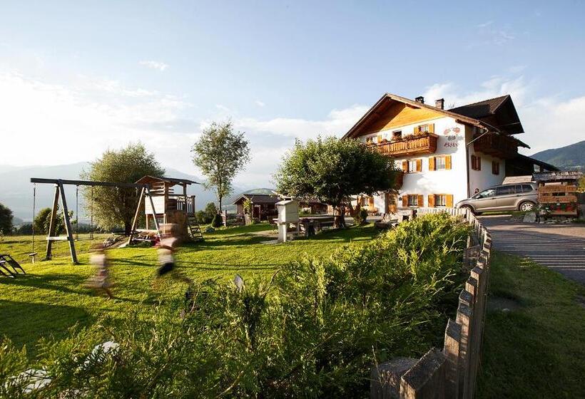 בית מלון כפרי Hölzlhof