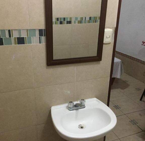 호텔 Paraiso Express