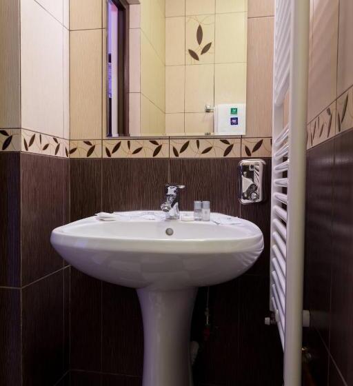 בית מלון כפרי Pridvorul Haiducilor