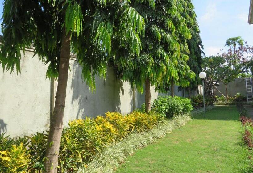 Отель Tara Bali Residence