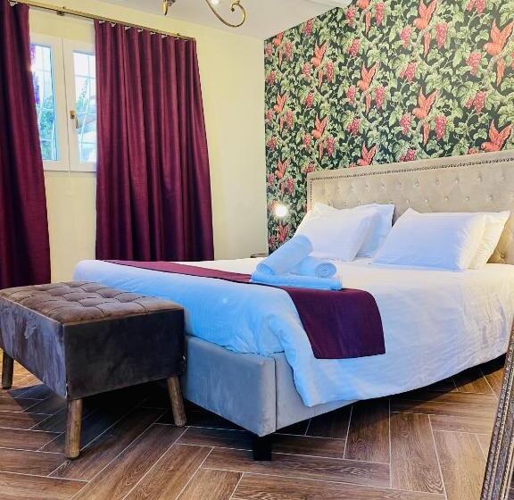 هتل The Red Farm Relais & Spa