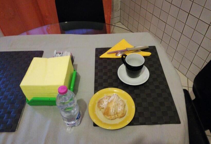 ペンション B&b Verrazzano Affittacamere