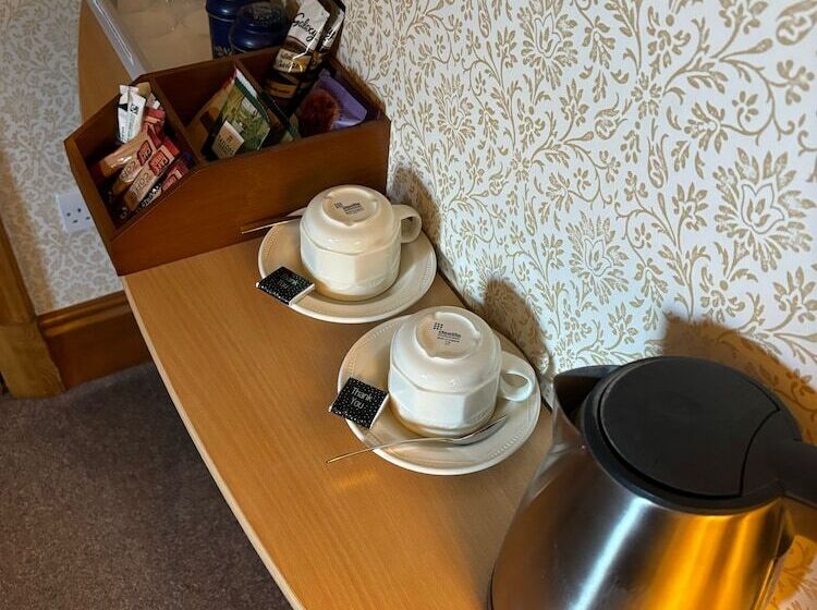 펜션 Brooklands Guest House