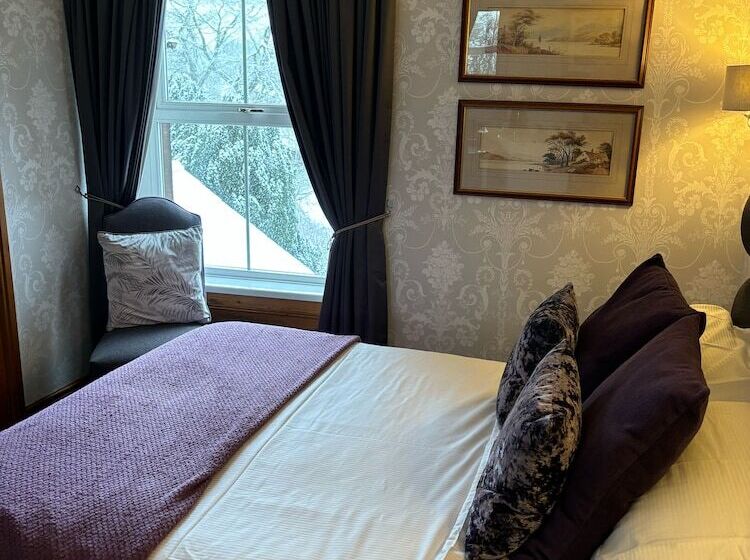 بنسيون Brooklands Guest House