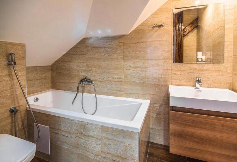 بنسيون Centercity Apartments