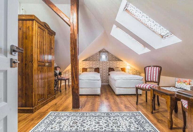 بنسيون Centercity Apartments