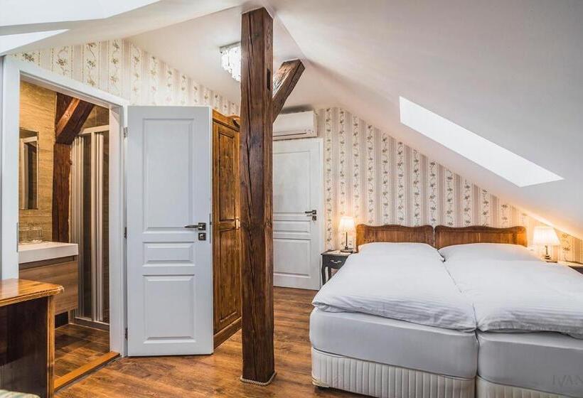 بنسيون Centercity Apartments