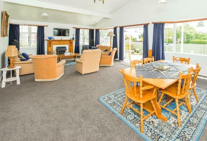 펜션 Charmae Guest House