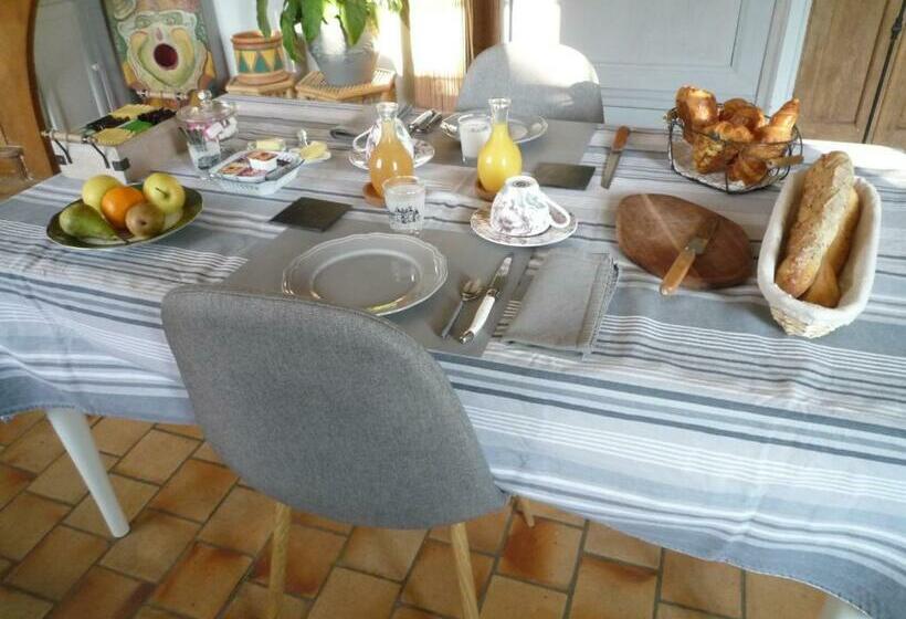 بنسيون Ferme De Launay