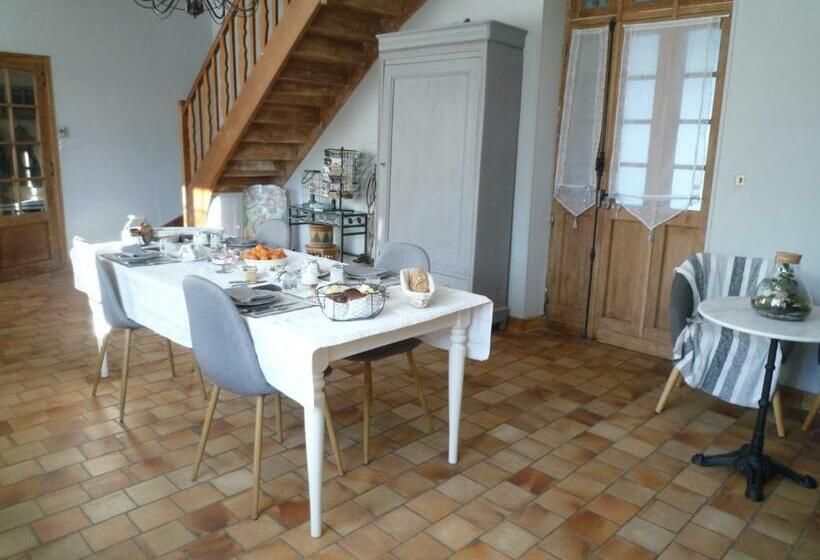 بنسيون Ferme De Launay