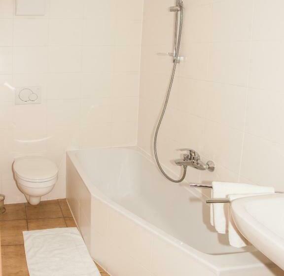 ペンション Gasthof Hofbauer