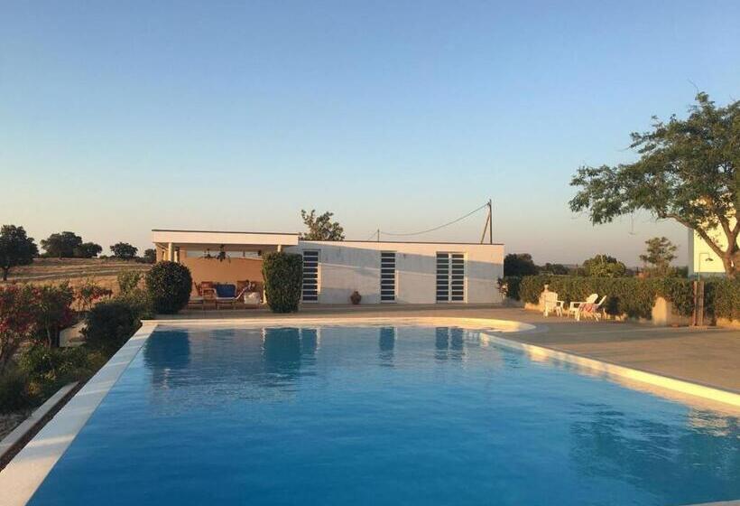 펜션 Herdade Do Charito