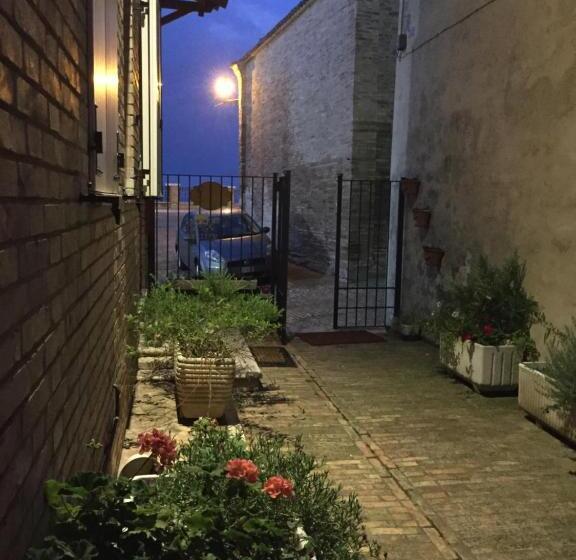 بنسيون La Casa Di Torre Di Palme